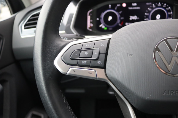 Volkswagen Tiguan 1.4 TSI eHybrid PHEV Elegance Trekhaak/Open-dak/Matrix-LED/Camera/Stoelverwarming