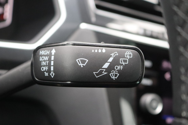 Volkswagen Tiguan 1.4 TSI eHybrid PHEV Elegance Trekhaak/Open-dak/Matrix-LED/Camera/Stoelverwarming