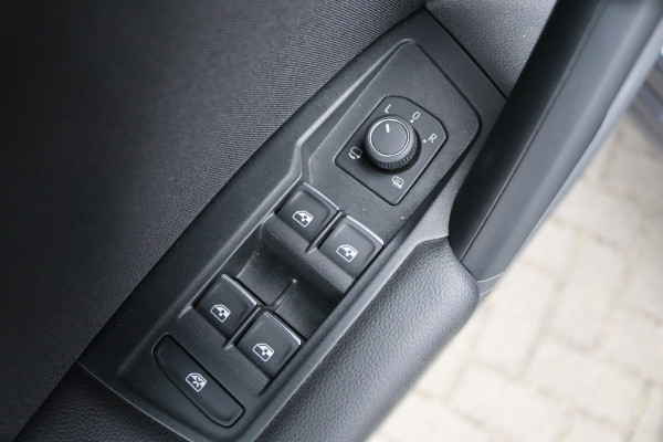 Volkswagen Tiguan 1.4 TSI eHybrid PHEV Elegance Trekhaak/Open-dak/Matrix-LED/Camera/Stoelverwarming