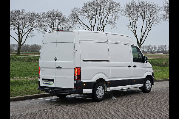 Volkswagen Crafter 35 2.0 TDI L3H3 140Pk Aut Trekhaak Camera CarPlay Leer Euro6!