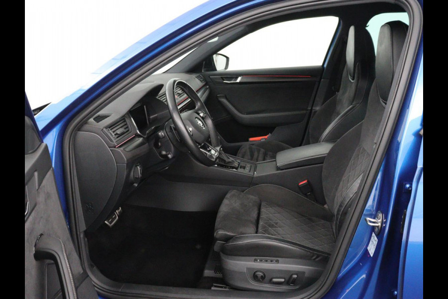 Škoda Superb 1.4 TSI iV Sportline | 360 Camera | Adaptive cruise | Trekhaak | Achterbankverwarming | Canton Sound | Matrix LED | Alcantara | Stoelverwarming | Carplay | Navigatie | PHEV | Plug In