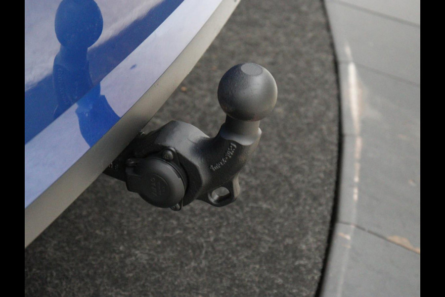 Škoda Superb 1.4 TSI iV Sportline | 360 Camera | Adaptive cruise | Trekhaak | Achterbankverwarming | Canton Sound | Matrix LED | Alcantara | Stoelverwarming | Carplay | Navigatie | PHEV | Plug In