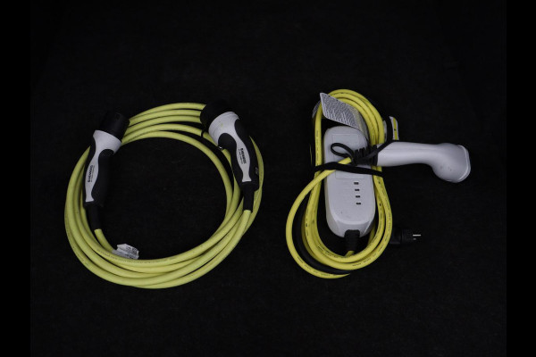 Škoda Superb 1.4 TSI iV Sportline | 360 Camera | Adaptive cruise | Trekhaak | Achterbankverwarming | Canton Sound | Matrix LED | Alcantara | Stoelverwarming | Carplay | Navigatie | PHEV | Plug In