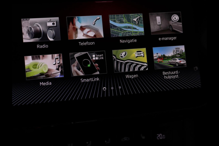 Škoda Superb 1.4 TSI iV Sportline | 360 Camera | Adaptive cruise | Trekhaak | Achterbankverwarming | Canton Sound | Matrix LED | Alcantara | Stoelverwarming | Carplay | Navigatie | PHEV | Plug In