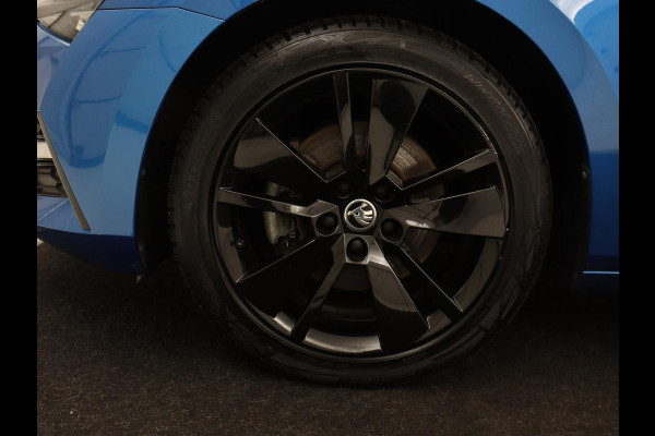 Škoda Superb 1.4 TSI iV Sportline | 360 Camera | Adaptive cruise | Trekhaak | Achterbankverwarming | Canton Sound | Matrix LED | Alcantara | Stoelverwarming | Carplay | Navigatie | PHEV | Plug In