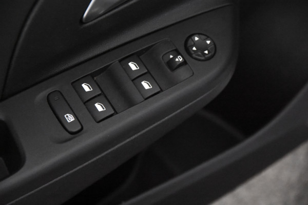 Opel Corsa 1.2 Edition *1ste Eigenaar*Navigatie*Parkassist*Carplay*