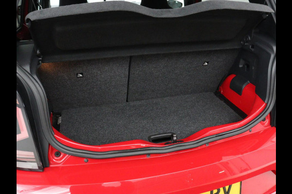 Volkswagen up! 1.0 TSI GTI | Stoelverwarming | Beats Audio | Climate control | DAB | Cruise control | Bluetooth | Parkeerhulp | Getint glas