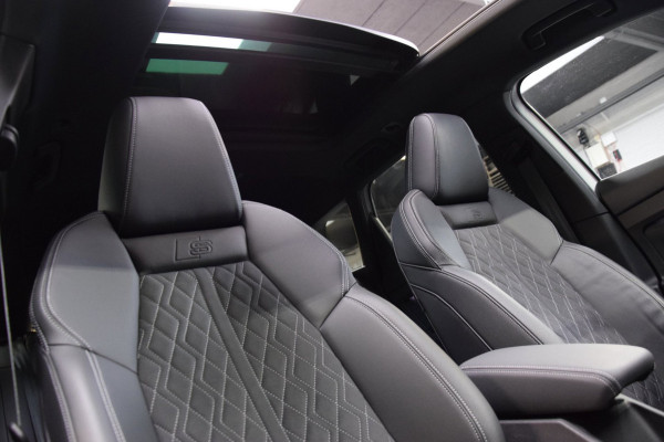 Audi Q4 e-tron 40 S edition 77 kWh Panoramadak|Navi|Head-UP|Sonos|21 Inch|RS-Seats|ACC|16500km!!!