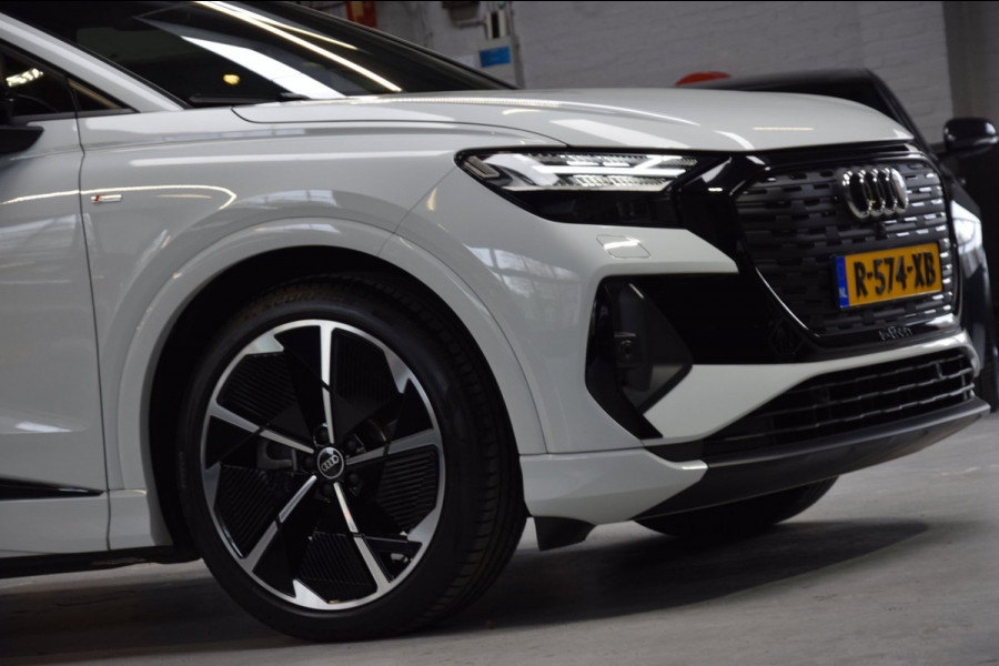 Audi Q4 e-tron 40 S edition 77 kWh Panoramadak|Navi|Head-UP|Sonos|21 Inch|RS-Seats|ACC|16500km!!!
