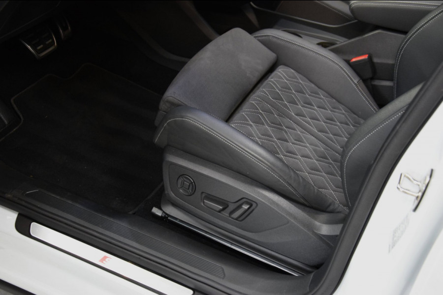Audi Q4 e-tron 40 S edition 77 kWh Panoramadak|Navi|Head-UP|Sonos|21 Inch|RS-Seats|ACC|16500km!!!