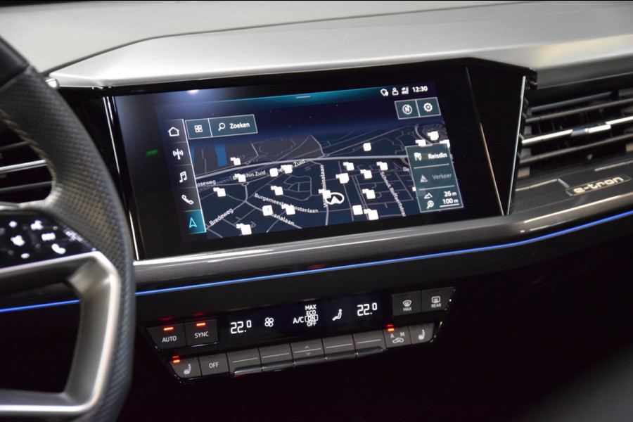 Audi Q4 e-tron 40 S edition 77 kWh Panoramadak|Navi|Head-UP|Sonos|21 Inch|RS-Seats|ACC|16500km!!!