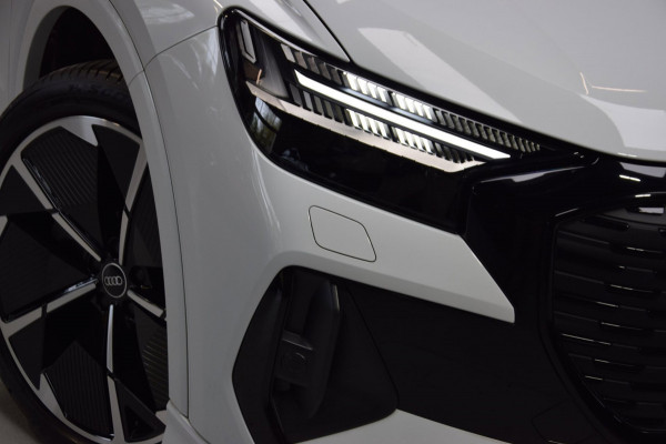 Audi Q4 e-tron 40 S edition 77 kWh Panoramadak|Navi|Head-UP|Sonos|21 Inch|RS-Seats|ACC|16500km!!!