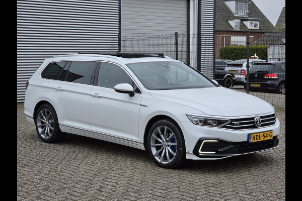 Volkswagen Passat Variant 1.4 TSI PHEV GTE Business Pano Massage Stoel Acc
