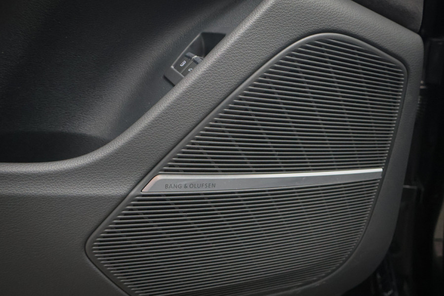 Audi Q8 55 TFSI e quattro Pro Line S | ADAPTIVE CRUISE | 360 CAMERA | MASSAGE | STOELVERWARMING & VERKOELING | STUURVERWARMING | SFEERVE