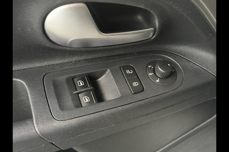 Volkswagen up! 1.0 Rijklaar + 12 maanden Bovag-garantie Henk Jongen Auto's in Helmond,  al 50 jaar service zoals 't hoort!