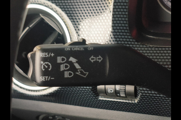 Volkswagen up! 1.0 Rijklaar + 12 maanden Bovag-garantie Henk Jongen Auto's in Helmond,  al 50 jaar service zoals 't hoort!