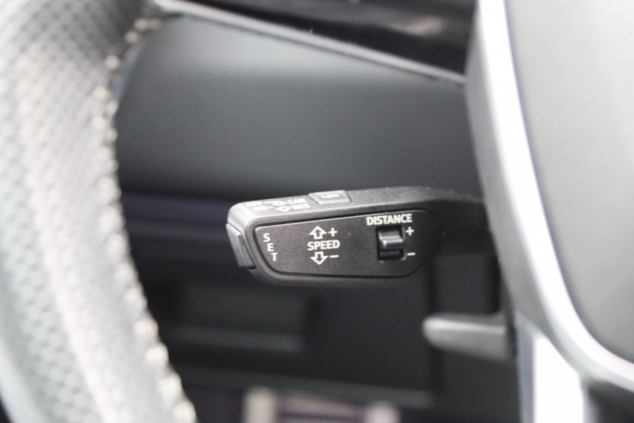 Audi A6 Avant 55 TFSI e Quattro 367 PK Competition, Panoramadak, Tour-Pakket, Camera