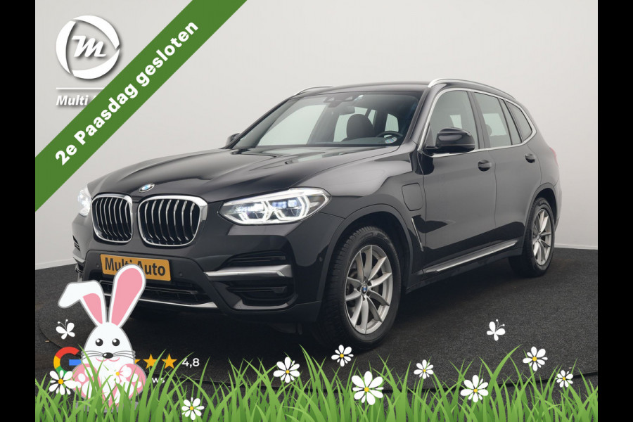 BMW X3 xDrive30e Luxury Line PHEV 293pk Dealer O.H. | Trekhaak Af Fabriek | Camera | Adaptief Onderstel | Lederen Sportstoelen Memory & Verwarmd | Hifi Sound | Sfeerverlichting | Blis | Apple Carplay | Keyless | Navigatie | DAB | Plug In Hybri