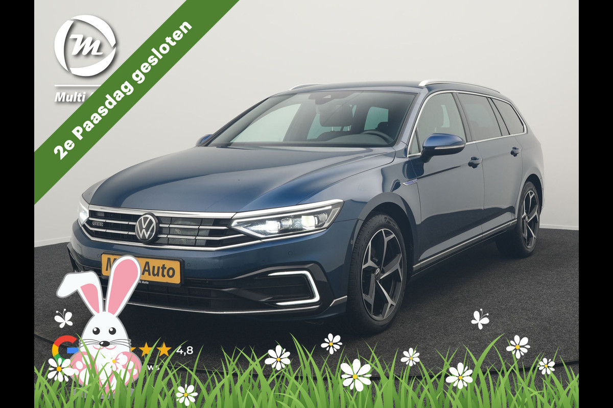 Volkswagen Passat Variant GTE Highline PHEV 218pk Dealer O.H | Trekhaak af Fabriek | Adaptive Cruise | Alcantara Sportstoelen Massage | Camera | Virtual | 18"L.M | Keyless | Matrix LED | Apple Carplay | Plug In Hybrid