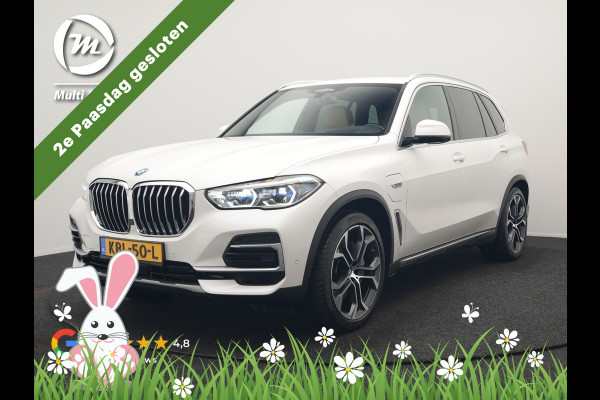 BMW X5 xDrive45e X Line PHEV 395pk Dealer O.H. | Trekhaak Af Fabriek | Luchtvering | Adaptive Cruise | Head Up | 360 Camera | Adaptief Onderstel | Laser LED | Lederen Sportstoelen Memory & Verwarmd | Sfeerverlichting | Keyless | Plug In H