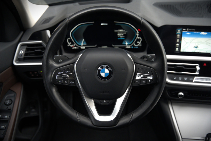 BMW 3 Serie Touring 320e xDrive Business Edition Plus Sport | Laser Led | Vol Leer | Stuurverwarming | Stoelverwarming | Keyless | Head-Up Display | Apple Carplay | Navigatie |