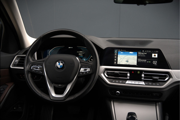 BMW 3 Serie Touring 320e xDrive Business Edition Plus Sport | Laser Led | Vol Leer | Stuurverwarming | Stoelverwarming | Keyless | Head-Up Display | Apple Carplay | Navigatie |