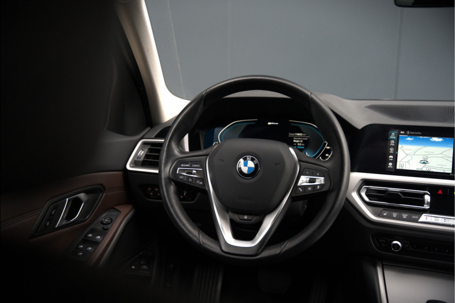 BMW 3 Serie Touring 320e xDrive Business Edition Plus Sport | Laser Led | Vol Leer | Stuurverwarming | Stoelverwarming | Keyless | Head-Up Display | Apple Carplay | Navigatie |