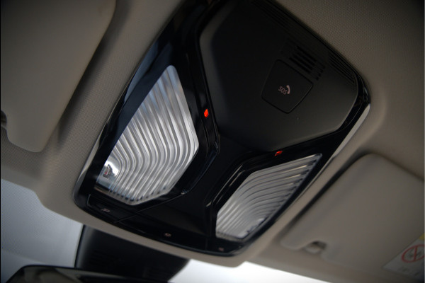 BMW 3 Serie Touring 320e xDrive Business Edition Plus Sport | Laser Led | Vol Leer | Stuurverwarming | Stoelverwarming | Keyless | Head-Up Display | Apple Carplay | Navigatie |