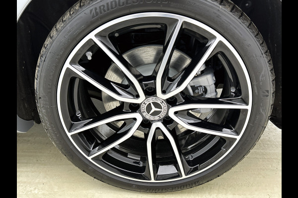 Mercedes-Benz A-Klasse 250 e Business Solution AMG | AMG Line Plus pakket | Trekhaak | 360° camera | Head-up display | Panoramaschuifdak | MULTIBEAM LED | Smartphone-integratie | 19 inch AMG velgen |