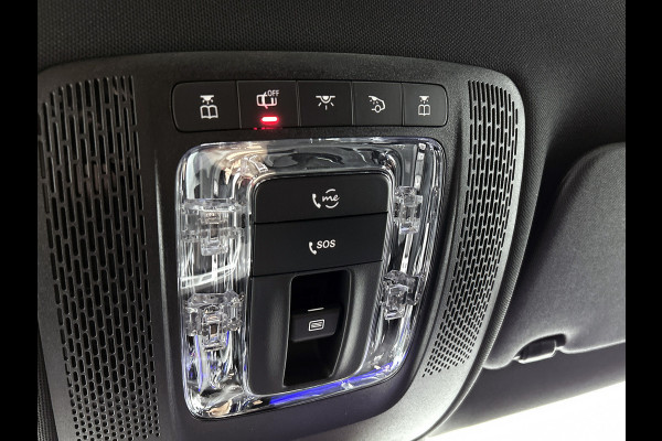 Mercedes-Benz A-Klasse 250 e Business Solution AMG | AMG Line Plus pakket | Trekhaak | 360° camera | Head-up display | Panoramaschuifdak | MULTIBEAM LED | Smartphone-integratie | 19 inch AMG velgen |