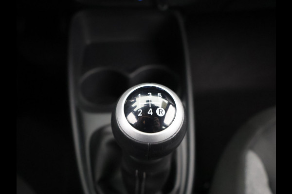 Toyota Aygo X 1.0 VVT-i MT Play