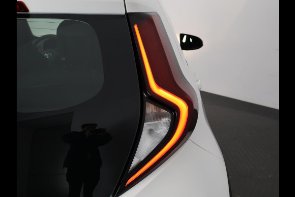 Toyota Aygo X 1.0 VVT-i MT Play