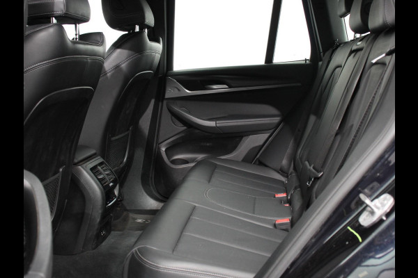 BMW X3 xDrive30e 292pk M-Sport Executive PHEV | Camera | Electrische achterklep | Navigatie | Apple Carplay/Android Auto | Dab | Parkeer sensoren