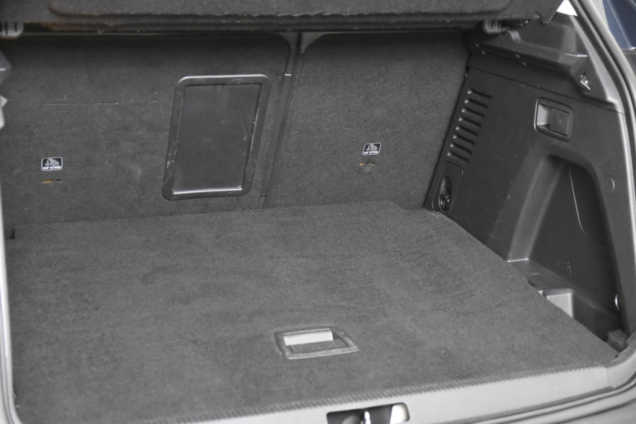 Peugeot 3008 Active *Airco*Climate Control*DAB*Leer*