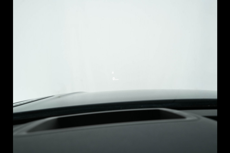 Land Rover Range Rover Velar 2.0 I4 AWD R-Dynamic HSE Aut. *PANO | LEATHER | FULL-LED | MEMORY-PACK | BLINDSPOT | MERIDIAN-SURROUND | DIGI-COCKPIT | CAMERA | KEYLESS | HEATED-COMFORTSEATS | PRIVACYGLASS | SHIFTPADDLES | HEAD-UP | 21"ALU*