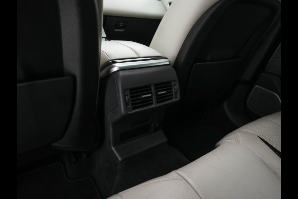 Land Rover Range Rover Velar 2.0 I4 AWD R-Dynamic HSE Aut. *PANO | LEATHER | FULL-LED | MEMORY-PACK | BLINDSPOT | MERIDIAN-SURROUND | DIGI-COCKPIT | CAMERA | KEYLESS | HEATED-COMFORTSEATS | PRIVACYGLASS | SHIFTPADDLES | HEAD-UP | 21"ALU*