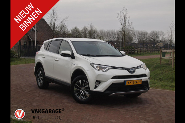 Toyota RAV4 2.5 Hybrid AWD 4x4 Dynamic | 1650kg Trekgewicht geremd | Automaat | Trekhaak | Camera | NL-Auto |