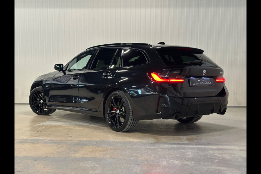 BMW 3 Serie Touring 330e xDrive | PANO | HUD | HARMAN KARDON | SHADOW LINE | TREKHAAK