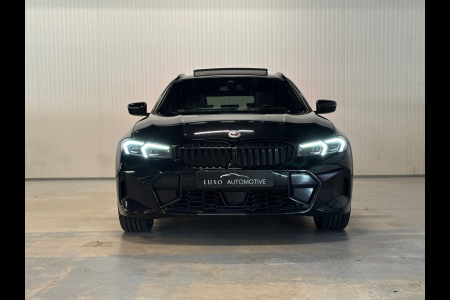 BMW 3 Serie Touring 330e xDrive | PANO | HUD | HARMAN KARDON | SHADOW LINE | TREKHAAK