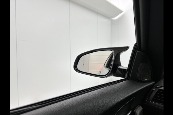 BMW 2 Serie Coupé M2 DCT Competition(Dealer OnderH, Navi Prof, Kuipstoelen, StoelV, Harman/ Kardon, Etc)
