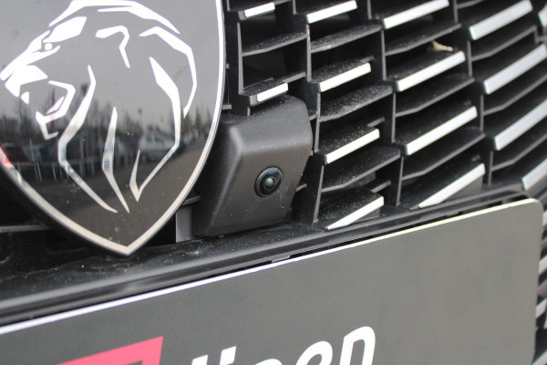 Peugeot 208 1.2 100PK ALLURE | CAMERA VOOR + ACHTER | PARKEERSENSOREN VOOR + ACHTER | DRAADLOZE APPLE CARPLAY/ANDROID AUTO | NAVIGATIE | DODEHOEK DETECTIE | CRUISE CONTROL | DAB+ RADIO | CLIMATE CONTROL | LED KOPLAMPEN |