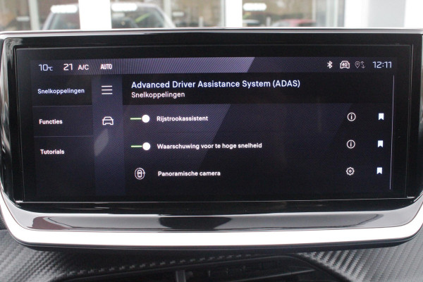 Peugeot 208 1.2 100PK ALLURE | CAMERA VOOR + ACHTER | PARKEERSENSOREN VOOR + ACHTER | DRAADLOZE APPLE CARPLAY/ANDROID AUTO | NAVIGATIE | DODEHOEK DETECTIE | CRUISE CONTROL | DAB+ RADIO | CLIMATE CONTROL | LED KOPLAMPEN |