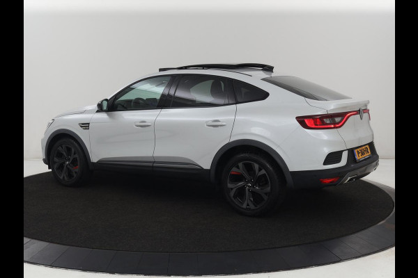 Renault Arkana 1.6 E-Tech Hybrid 145 R.S. Line | Panoramadak | Leder/Alcantara | Trekhaak | Stoelverwarming | Adaptive cruise | Camera | Carplay | Keyless | Park Assist | Full LED | Navigatie | Stuurverwarming