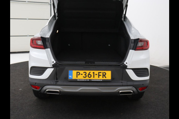 Renault Arkana 1.6 E-Tech Hybrid 145 R.S. Line | Panoramadak | Leder/Alcantara | Trekhaak | Stoelverwarming | Adaptive cruise | Camera | Carplay | Keyless | Park Assist | Full LED | Navigatie | Stuurverwarming