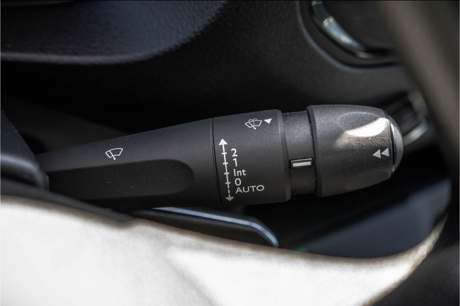 Opel Vivaro L3H1 | 3-Zits | Cruise | PDC | Imperiaal | Airco