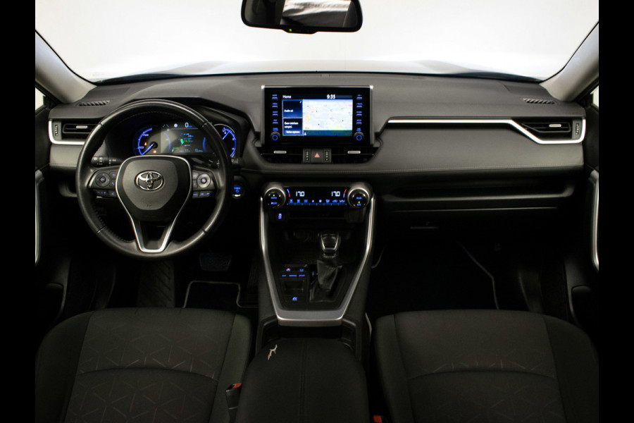 Toyota RAV4 2.5 Hybrid Sport (APPLE CARPLAY,NAVI,CAMERA,CLIMATE,CRUISE,GETINT,LED,SPORTSTOELEN,LM VELGEN,NETTE STAAT)