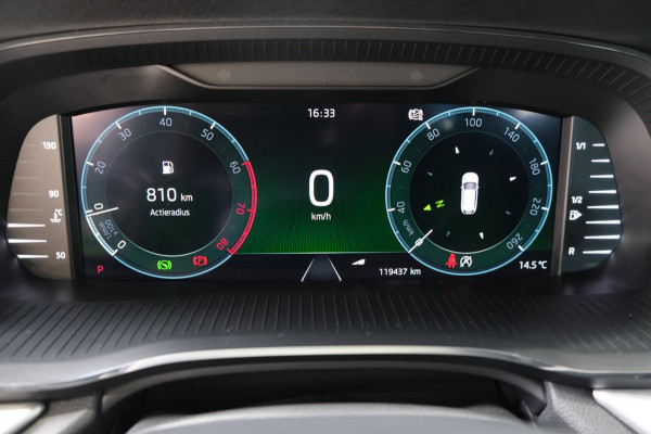 Škoda Octavia Combi 1.0 e-TSI Business Edition Plus Automaat - N.A.P. Airco, Cruise, Navi, PDC, Stoelverwarming, Carplay.