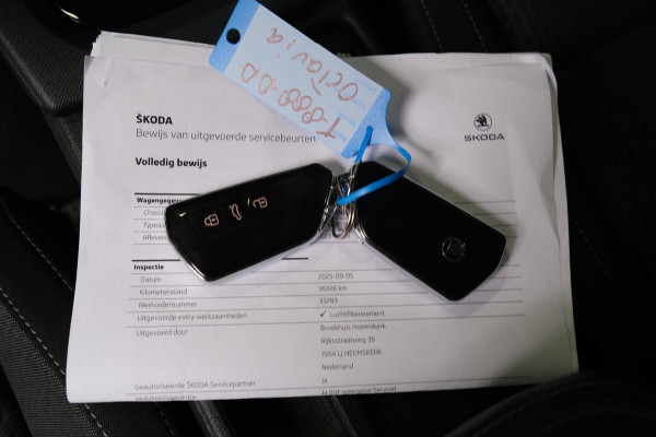 Škoda Octavia Combi 1.0 e-TSI Business Edition Plus Automaat - N.A.P. Airco, Cruise, Navi, PDC, Stoelverwarming, Carplay.