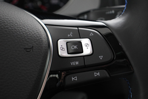 Volkswagen e-Golf | Navigatie | Climate Control Bluetooth | Cruise Control Adaptive | Lichtmetalen Velgen |