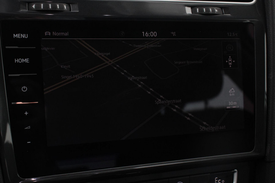 Volkswagen e-Golf | Navigatie | Climate Control Bluetooth | Cruise Control Adaptive | Lichtmetalen Velgen |